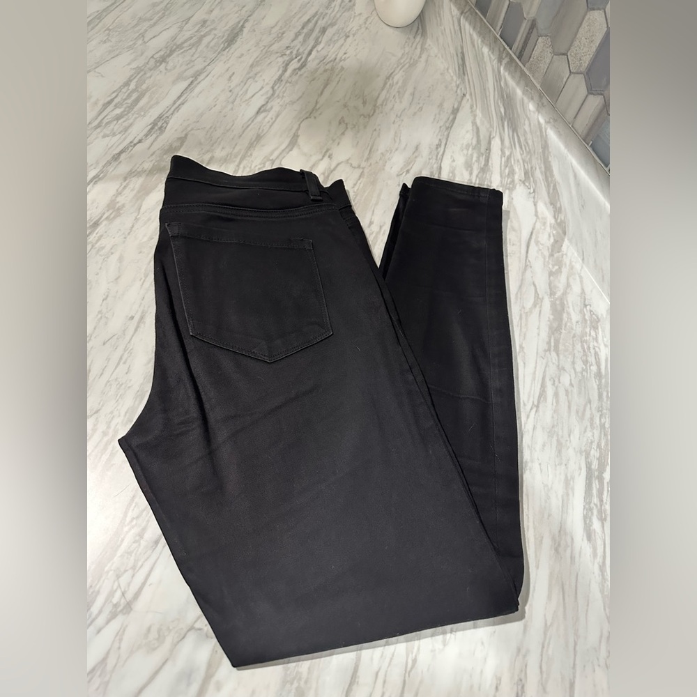 DYNDNM Classic Black Women's Jeans